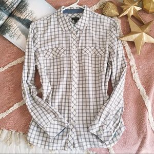 • NWOT Talbots Shimmery Button Down •